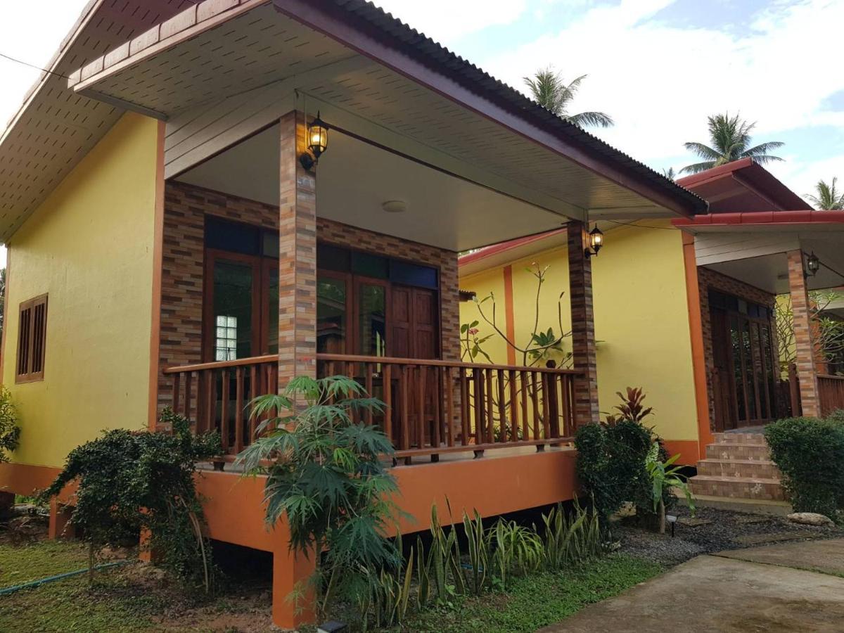 Coconut Corner Villa Ko Yao Noi Exteriör bild