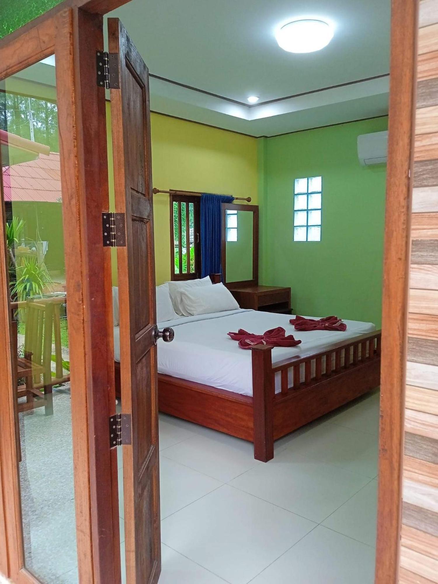 Coconut Corner Villa Ko Yao Noi Rum bild